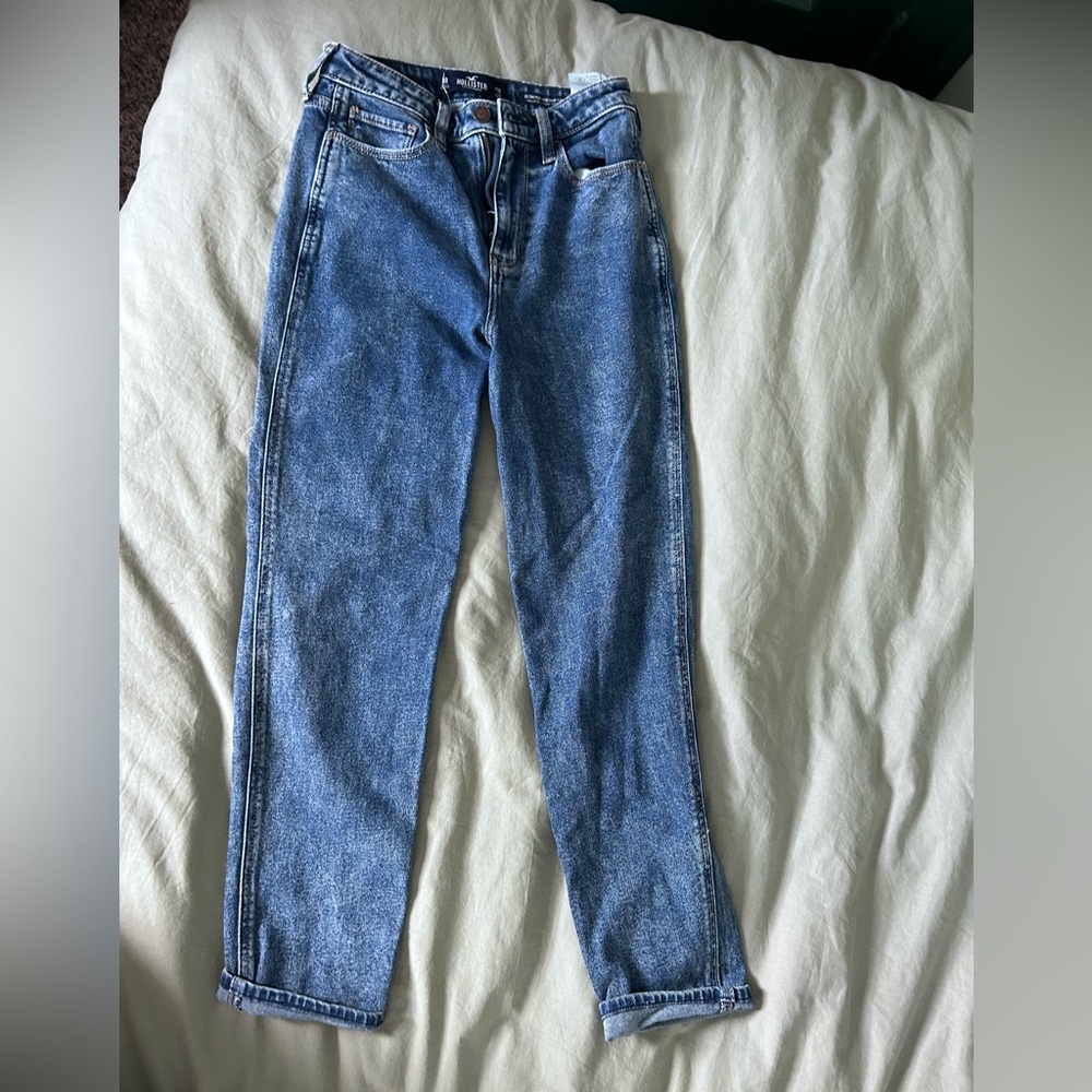 Hollister Mom Jeans